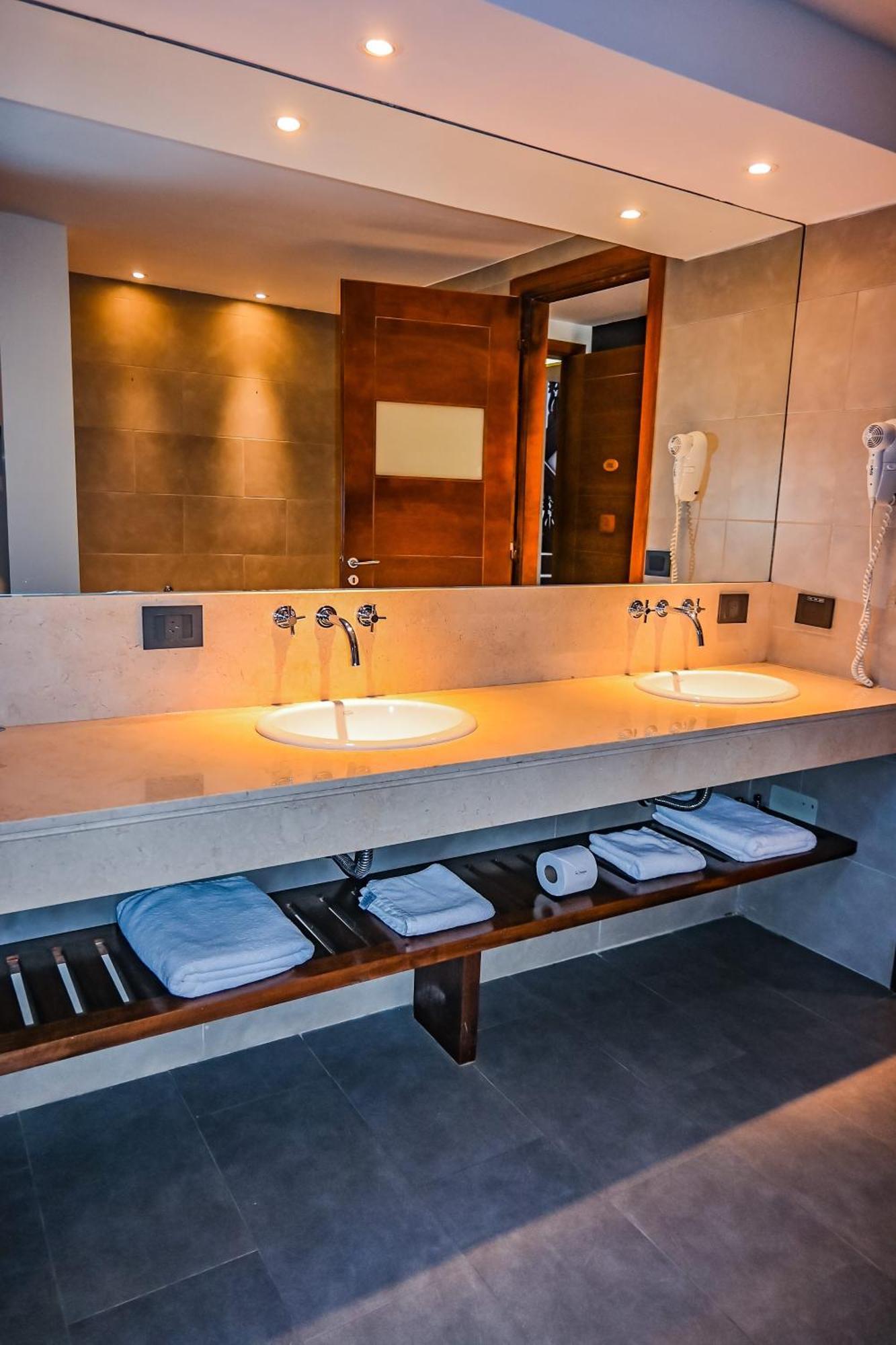 Hotel & Spa La Cheminee ซาน มาร์ติง เด ลอส อันเดส ภายนอก รูปภาพ