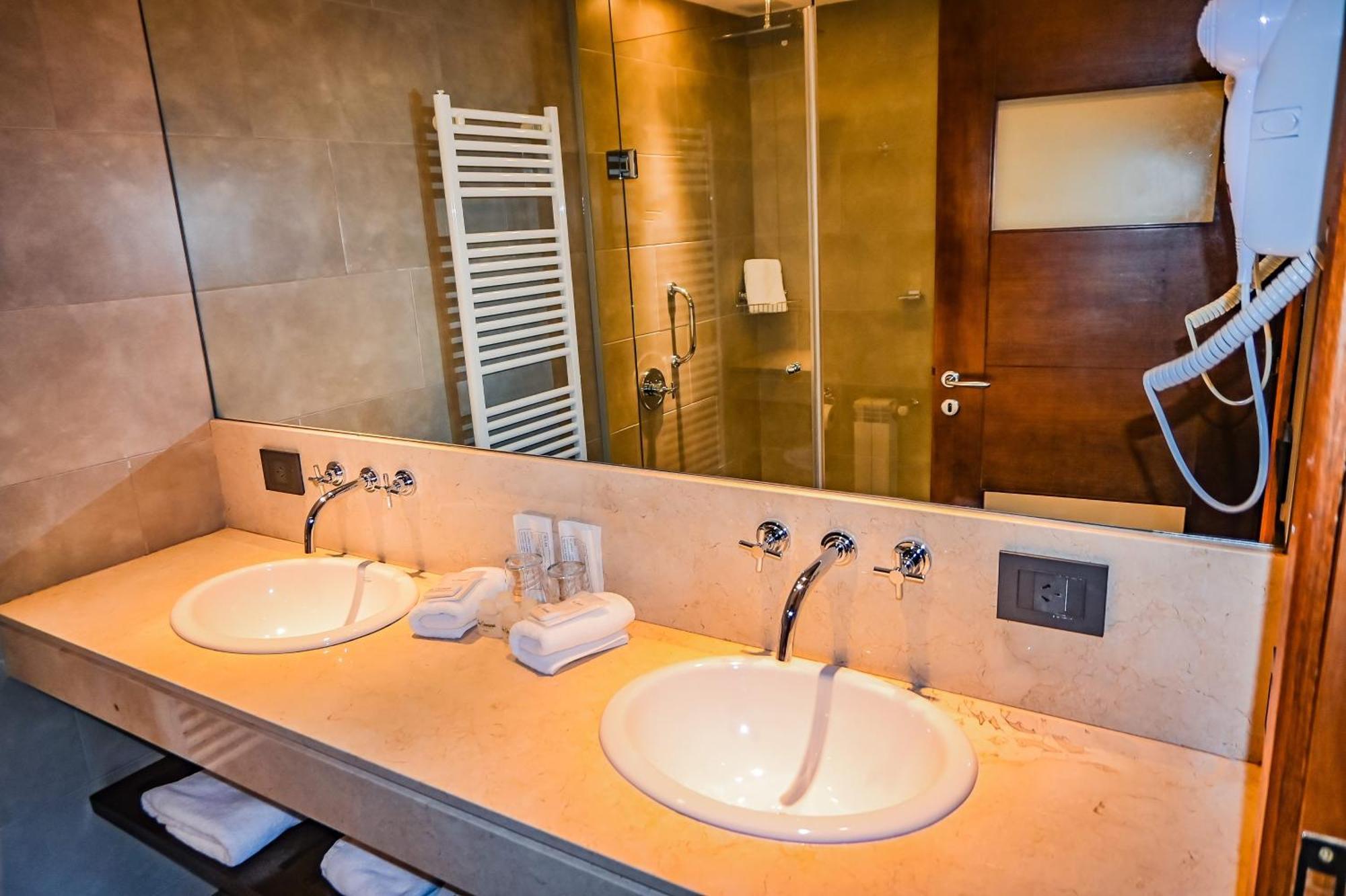 Hotel & Spa La Cheminee ซาน มาร์ติง เด ลอส อันเดส ภายนอก รูปภาพ
